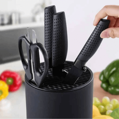 Range couvert sur comptoir